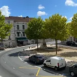 Casa de hóspedes Les Papillons 3*