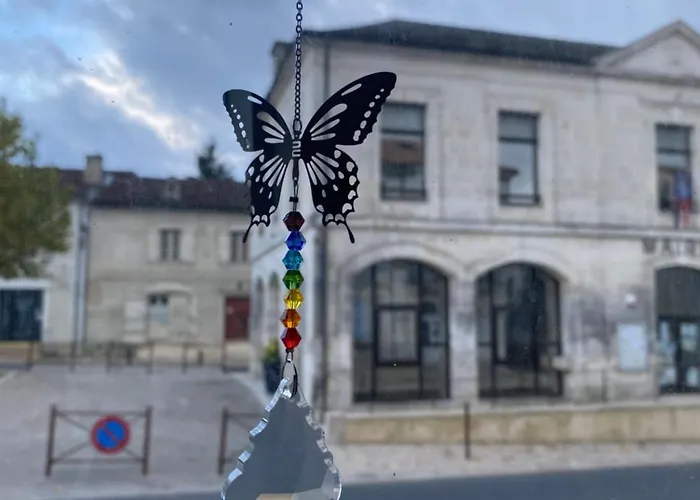 Πανσιόν Les Papillons 3*