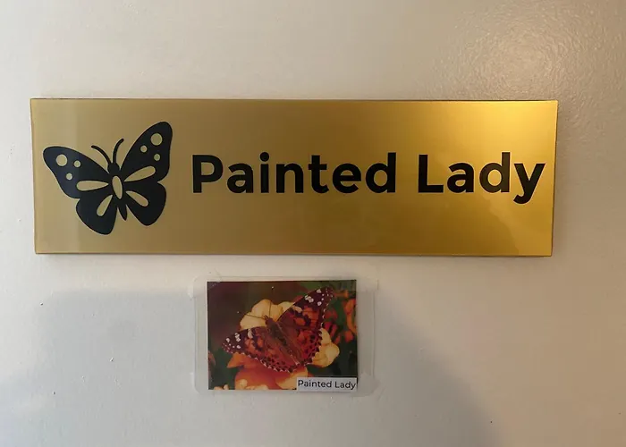 Les Papillons Πανσιόν 3*