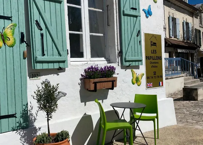 Les Papillons Penzion Verteillac